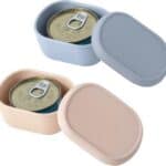 OLOEY Bewaarcontainer voor kattenvoer in blikjes van (3 oz)- 2 stuks- Luchtdichte siliconen deksels voor blikjes van 65 mm (2,56 inch)- Herbruikbare afsluitdoos om het voer vers te houden – 2 x 85 g